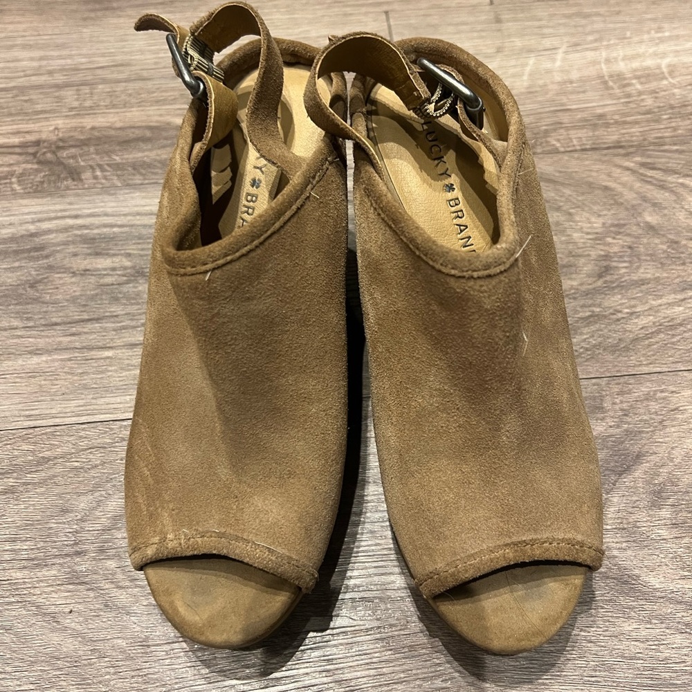 Lucky Leather Wedges